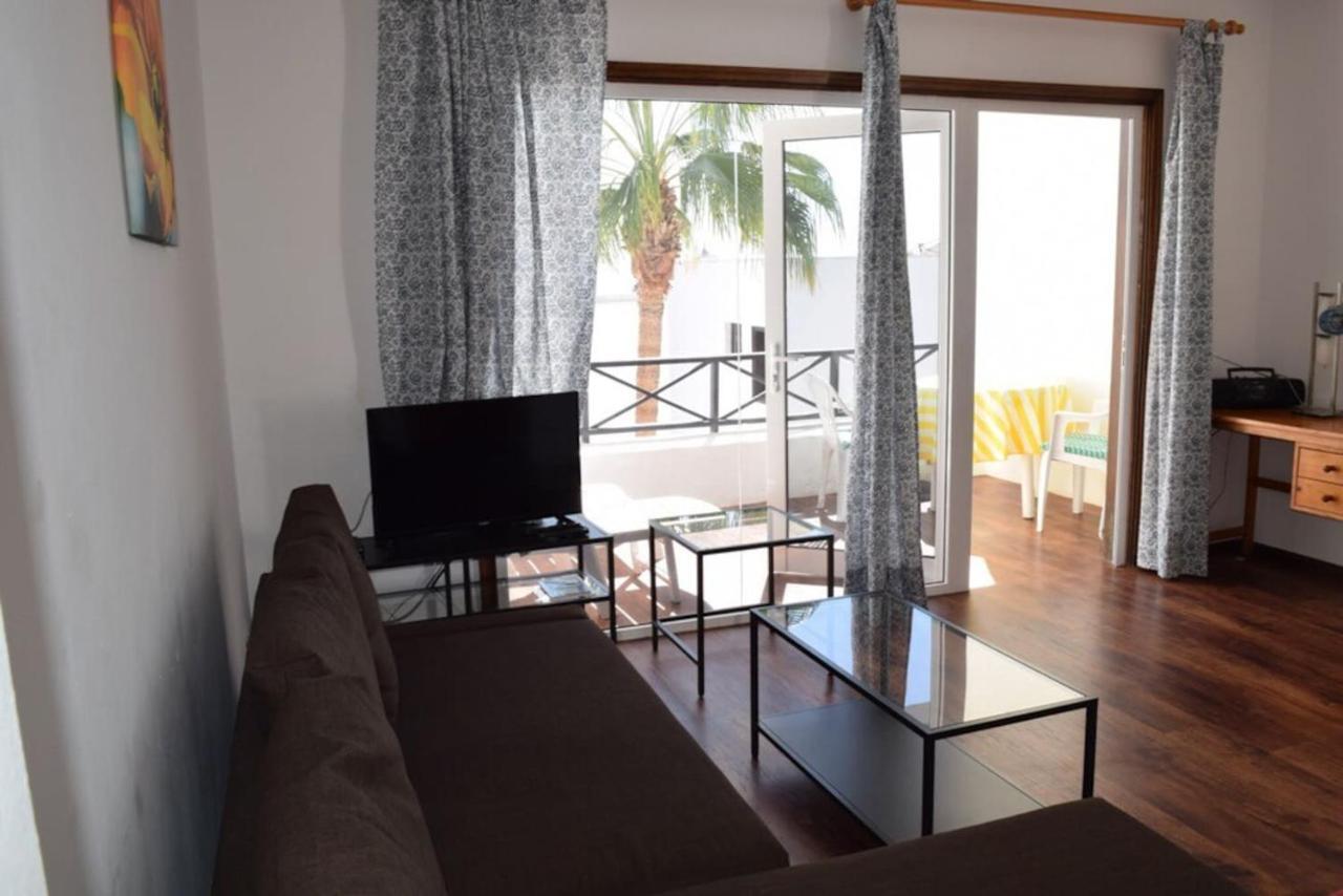 Apartamento Reni ティアス エクステリア 写真