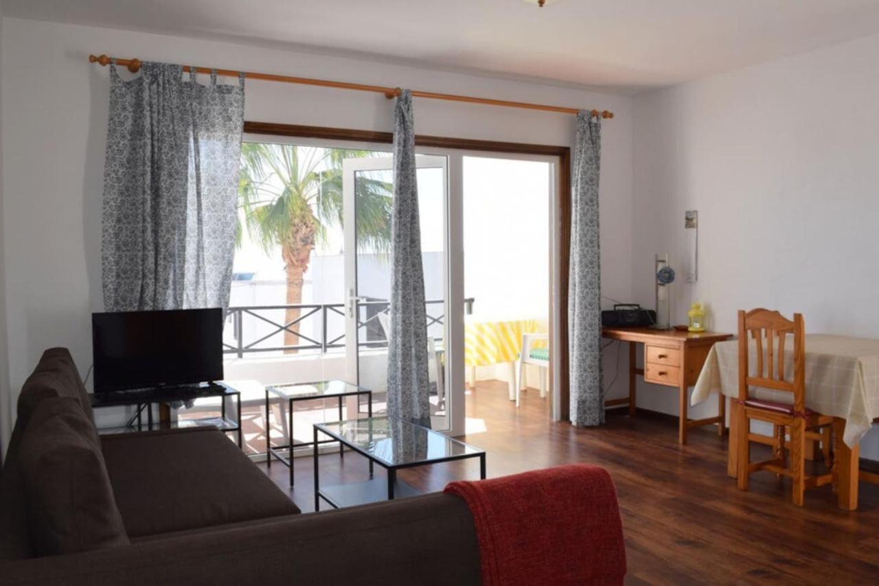 Apartamento Reni ティアス エクステリア 写真